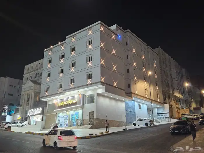 فرصة نادرة من قلب مكة عمارة تجارية للبيع 0