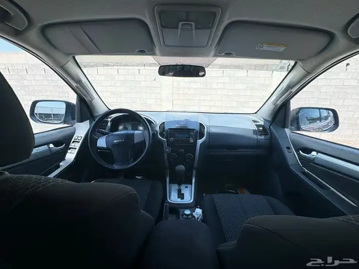 ايسوزو جيب 2015ديزل. 6