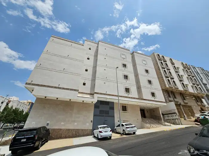 فرصة نادرة من قلب مكة عمارة تجارية للبيع 16