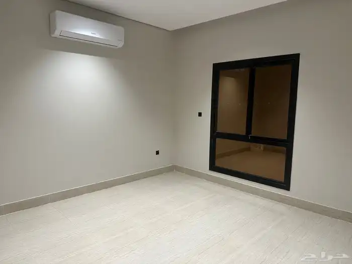 شقة في حي الرمال مشروع ديم 1ركاب مكيفات ومطبخ جديدة مودرن 1