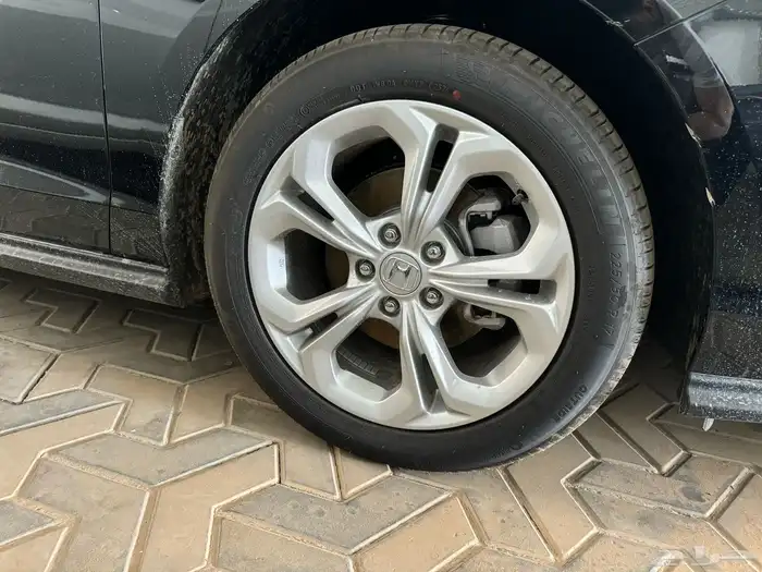 اكورد LX 2025 11