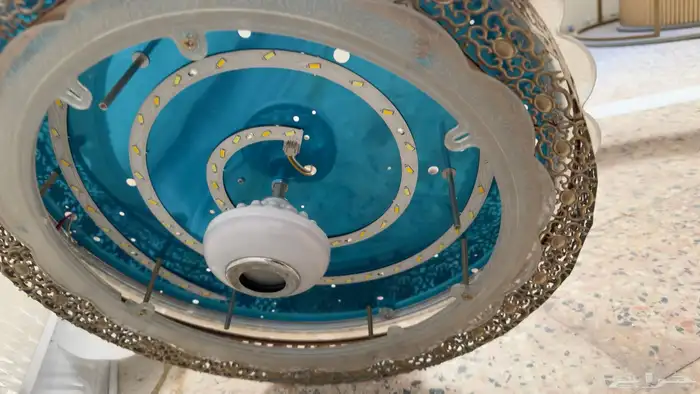 مكيف واثاث للبيع 2