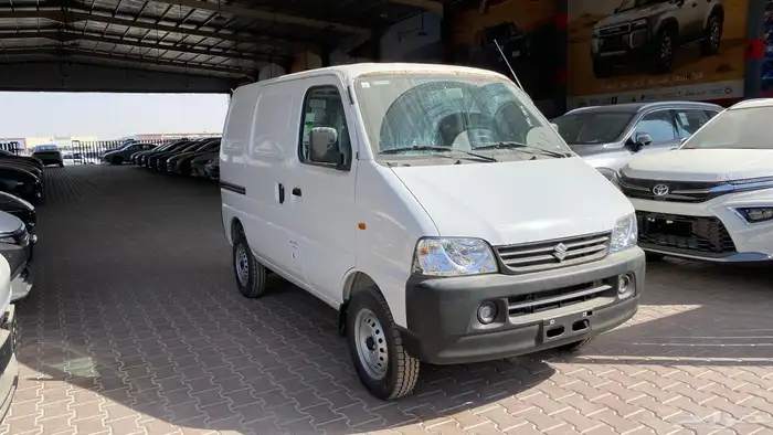 سوزوكي ايكو فان 2026 5