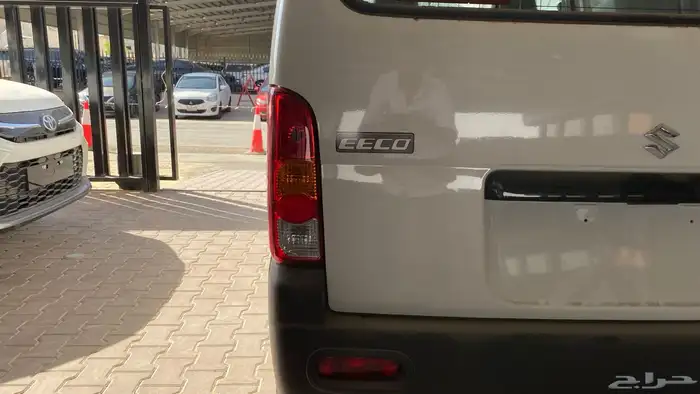 سوزوكي ايكو فان 2026 13