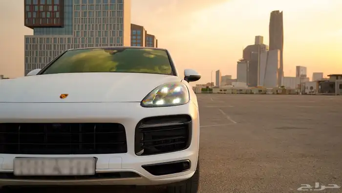 Porsche Cayenne Coupe GTS 2