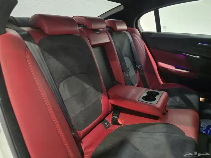جاكور XE S سوبر تشارج موديل 2016 بحالة ممتازة 11