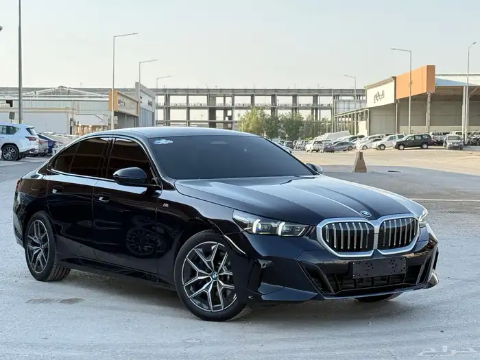 بي ام دبليو 520 2024 مباع 2