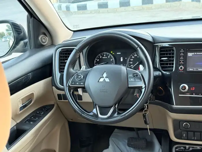 ميتسوبيشي اوتلاندر موديل 2020 23