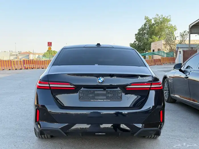 بي ام دبليو 520 2024 مباع 7