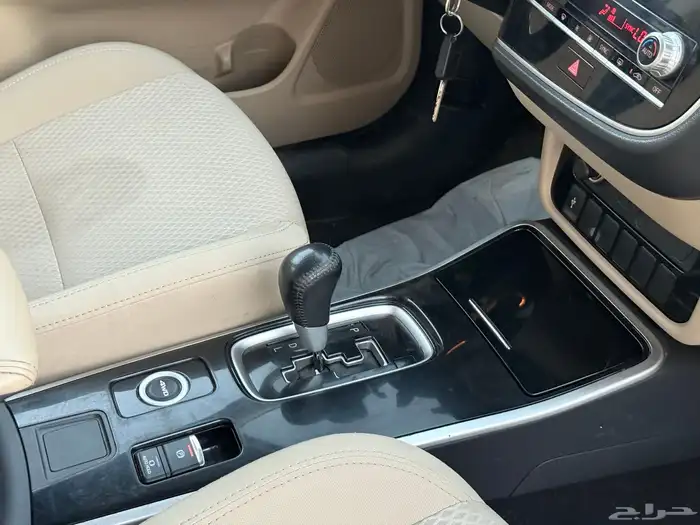 ميتسوبيشي اوتلاندر موديل 2020 19