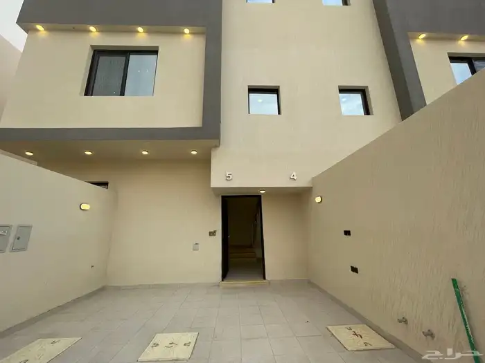 دور علوي للبيع 1