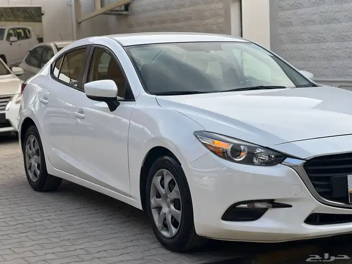 مازدا 3 2019 نظيف جدا لدى قمة الاطلال 23