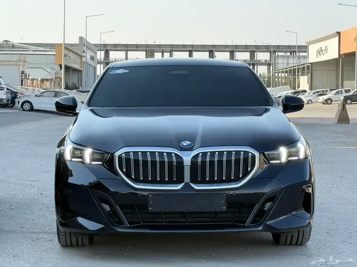 بي ام دبليو 520 2024 مباع 4