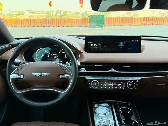 جنسس G80 مباع 18