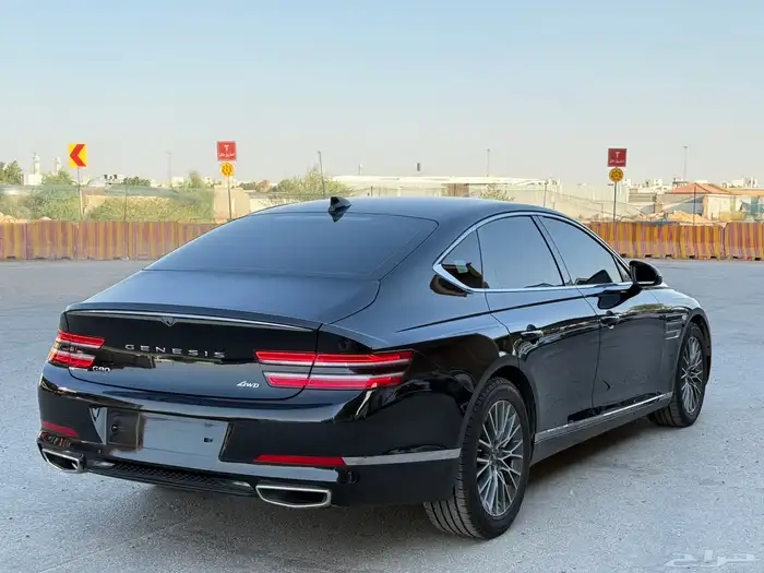 جنسس G80 مباع 9