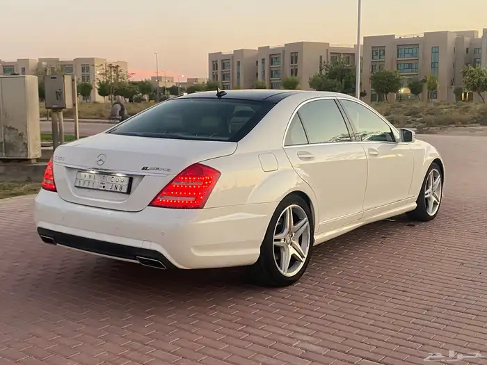 للبيع مرسيدس بانوراما 2013 7