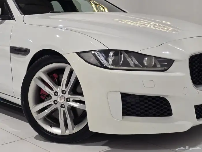 جاكور XE S سوبر تشارج موديل 2016 بحالة ممتازة 6