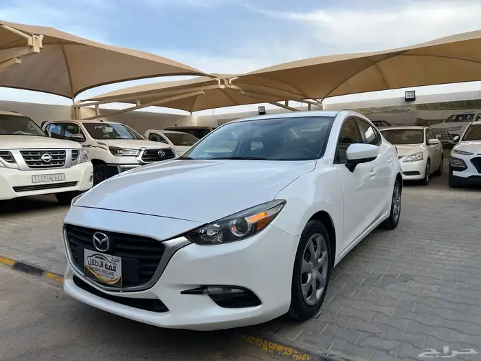 مازدا 3 2019 نظيف جدا لدى قمة الاطلال 18