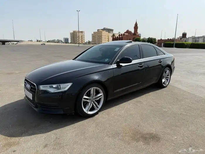 للبيع أودي A6 موديل 2013  مكينة V6 سعة 2.8 لتر 0
