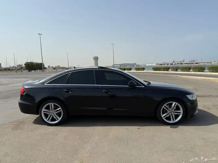 للبيع أودي A6 موديل 2013  مكينة V6 سعة 2.8 لتر 2