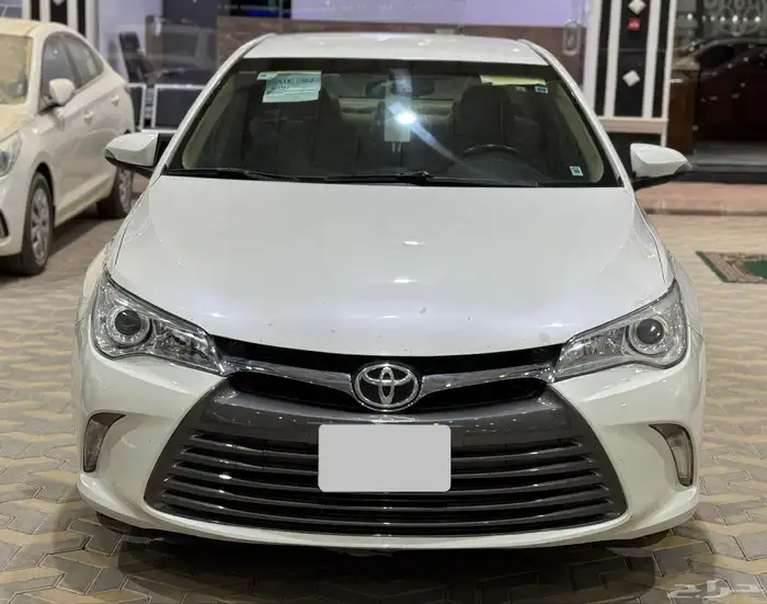 تويوتا كامري ليميتد 2017 0