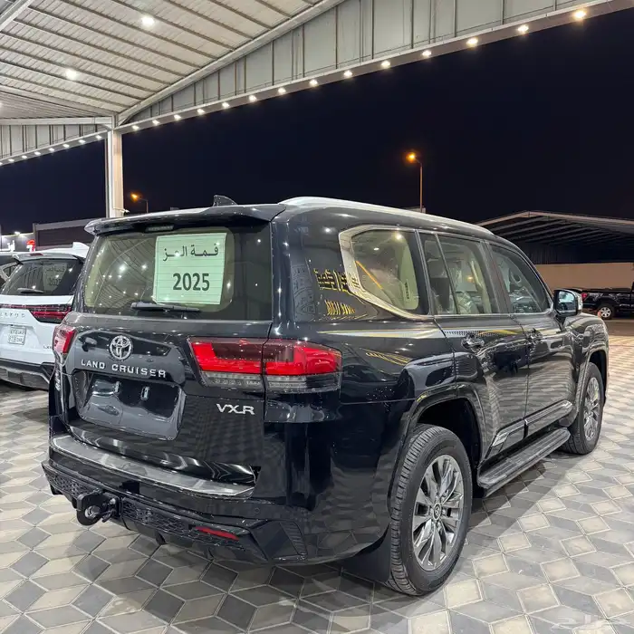 لاندكروزر- VXR - داخل بيج - خليجي - 2025 8