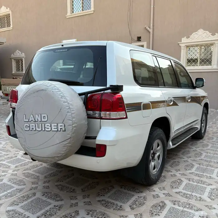 جي اكس 2010 بريمي مخزن ( تم البيع ) 2