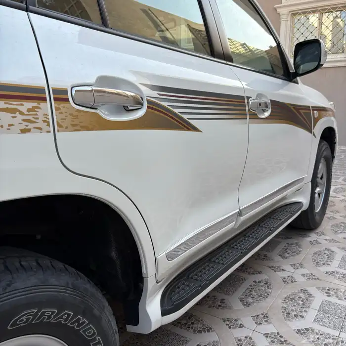 جي اكس 2010 بريمي مخزن ( تم البيع ) 4