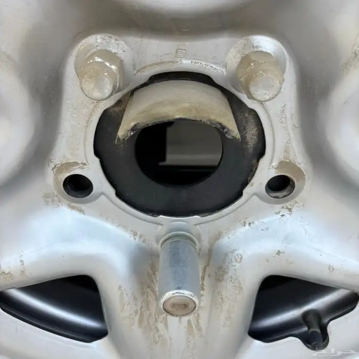 جي اكس 2010 بريمي مخزن ( تم البيع ) 15