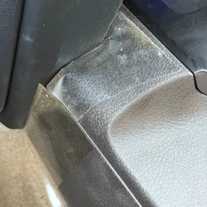 جي اكس 2010 بريمي مخزن ( تم البيع ) 31