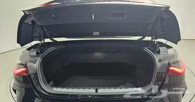 BMW 4 Series (G22) 420i M Sports Convertible2025 12