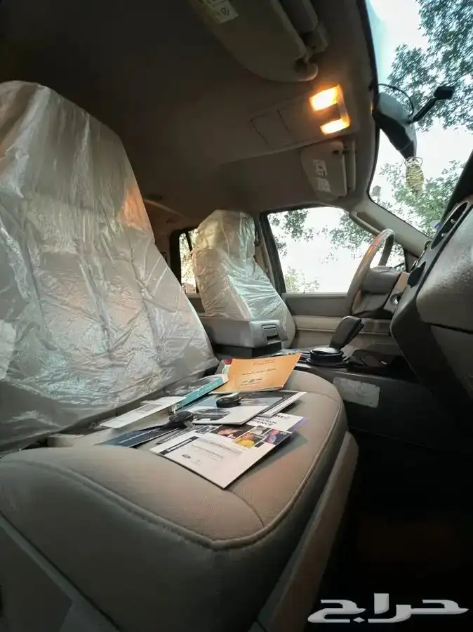 تم البيع مخزن اكسبيديشن 2013 عداد 71 الف كم توكيلات الجزيرة 44