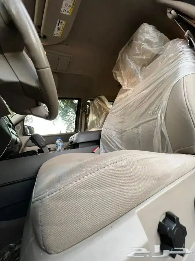 تم البيع مخزن اكسبيديشن 2013 عداد 71 الف كم توكيلات الجزيرة 16