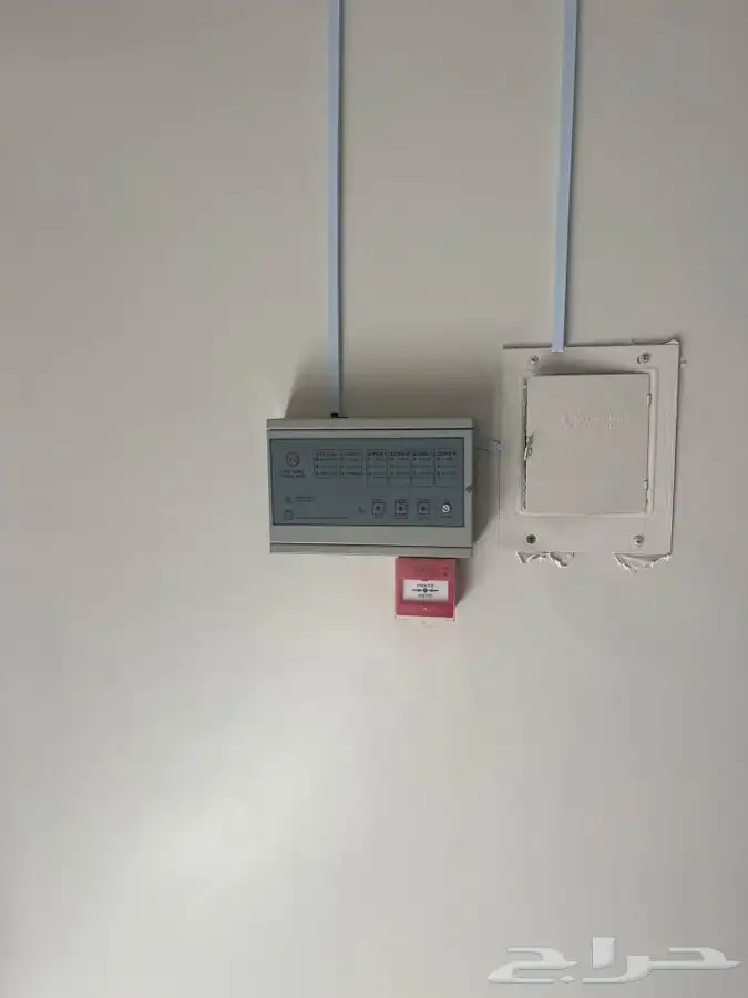 اغراض مكتب للبيع 8