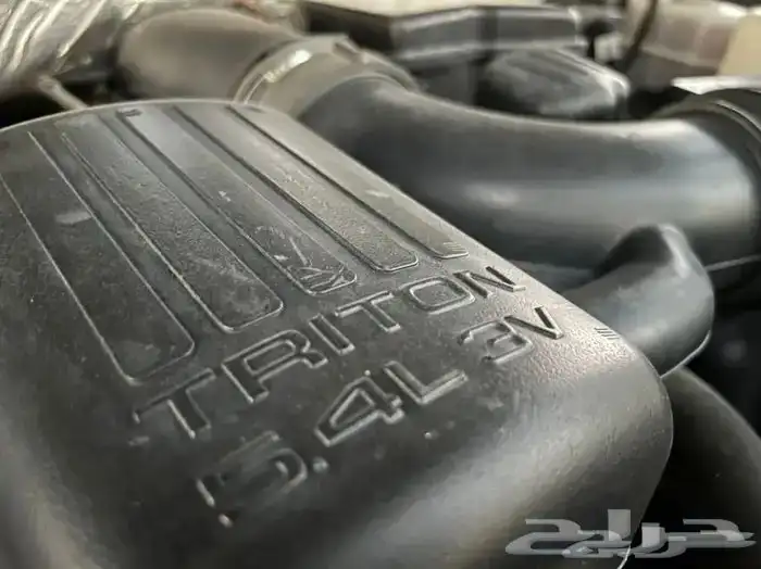 تم البيع مخزن اكسبيديشن 2013 عداد 71 الف كم توكيلات الجزيرة 65