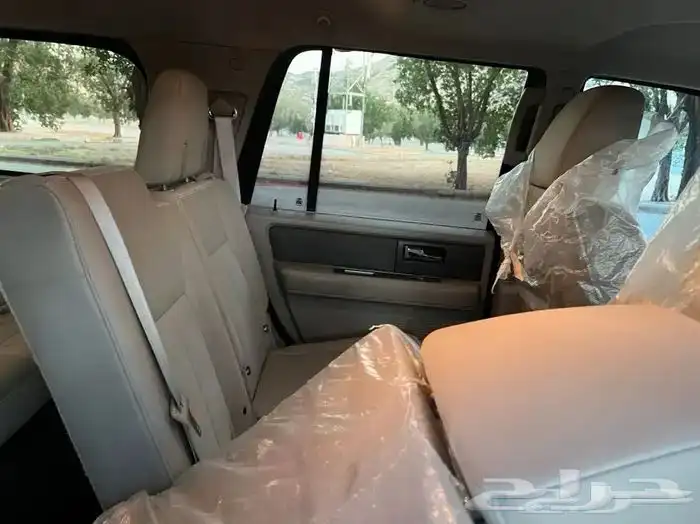 تم البيع مخزن اكسبيديشن 2013 عداد 71 الف كم توكيلات الجزيرة 37