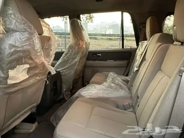 تم البيع مخزن اكسبيديشن 2013 عداد 71 الف كم توكيلات الجزيرة 35