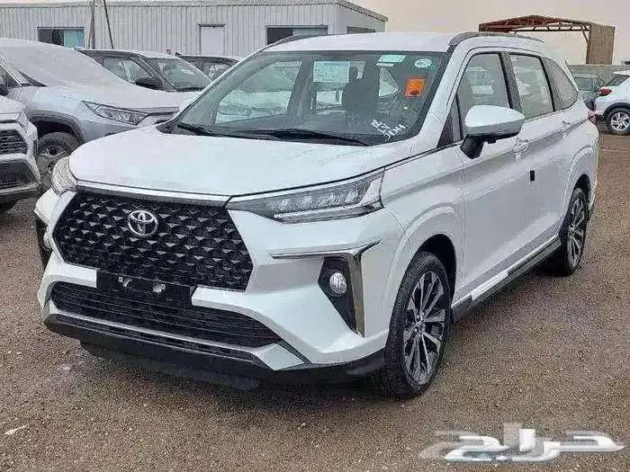 تويوتا فيلوز2025 1