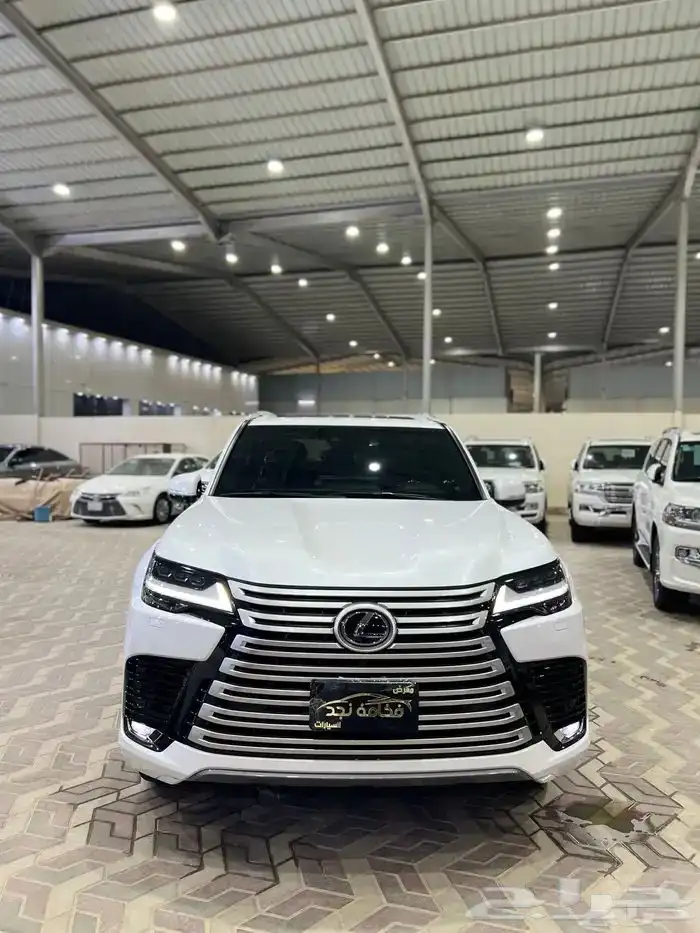 جيب لكزس 2024 LX600 BB ماشي 9500 كيلوا قمة فالنظافة 0