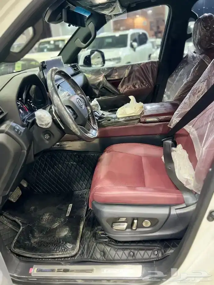 جيب لكزس 2024 LX600 BB ماشي 9500 كيلوا قمة فالنظافة 12