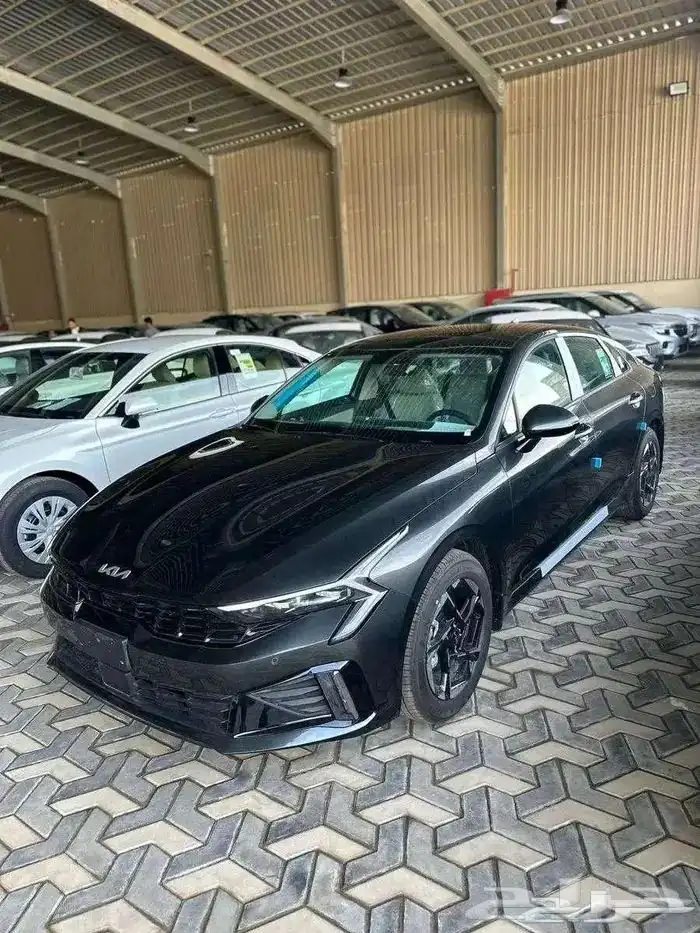 كيا كي 5 جميع الفئات 25 باسعار ولا اقووي 5