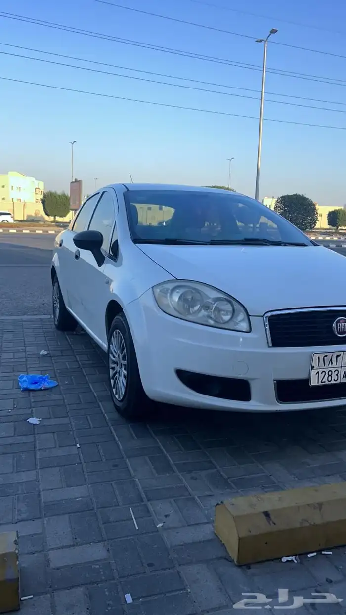 سيارة فيات لينيا 0