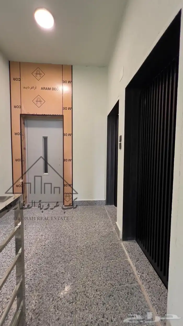 فيلا روف علوي 590 5