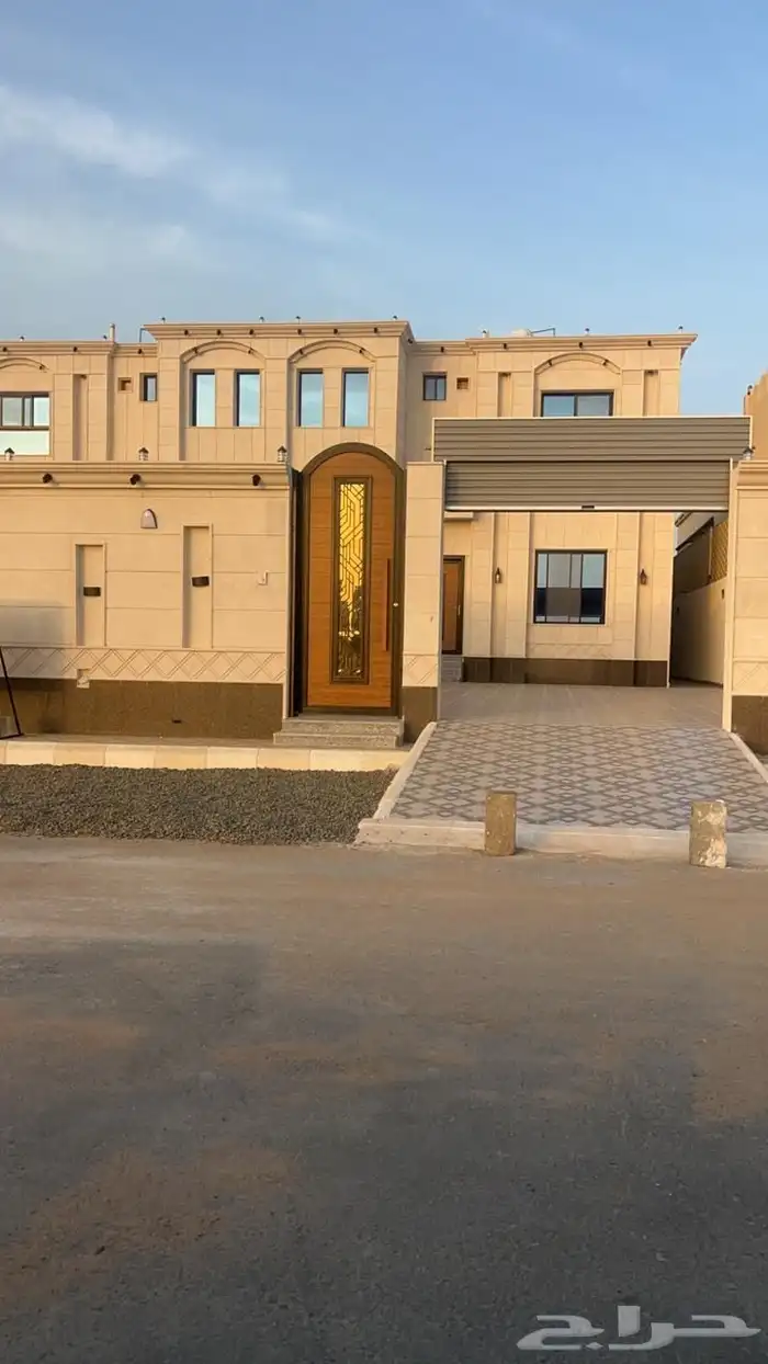 عنوان الاعلان شقق تمليك مع ملاحقها حي الجامعه vip 0