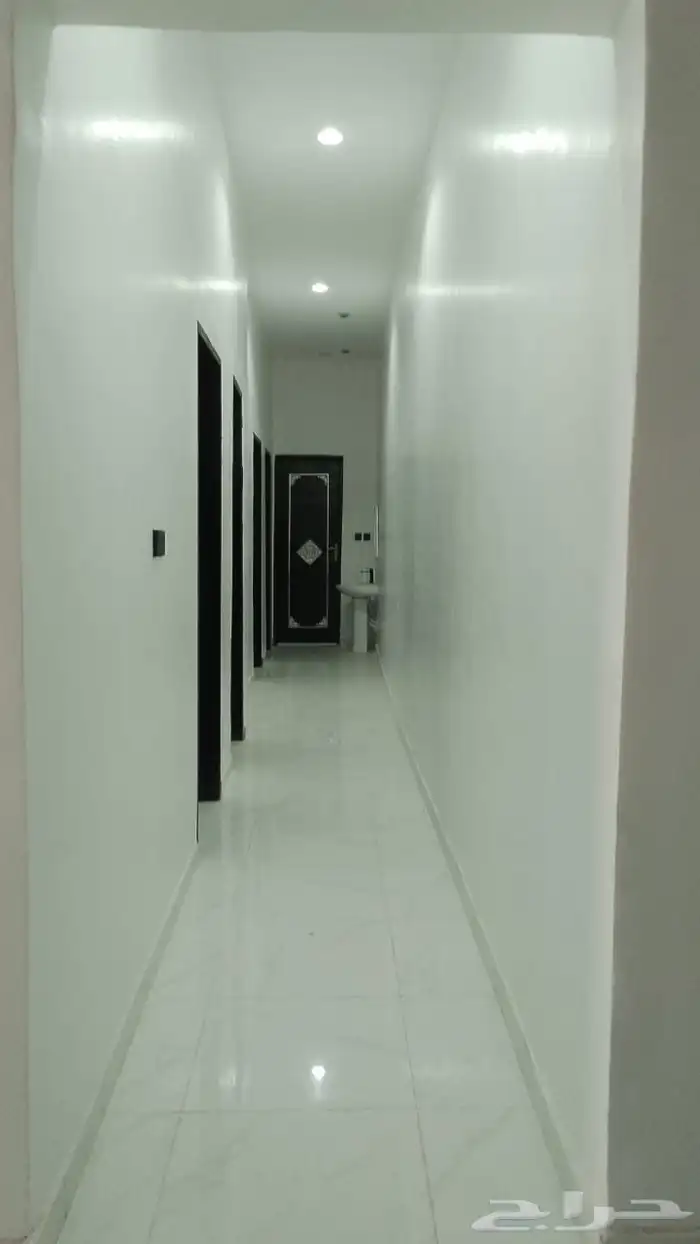 سكن افراد 70 غرفة عمارة نظام فندقي شركات فقط حي تنال الرمال 3