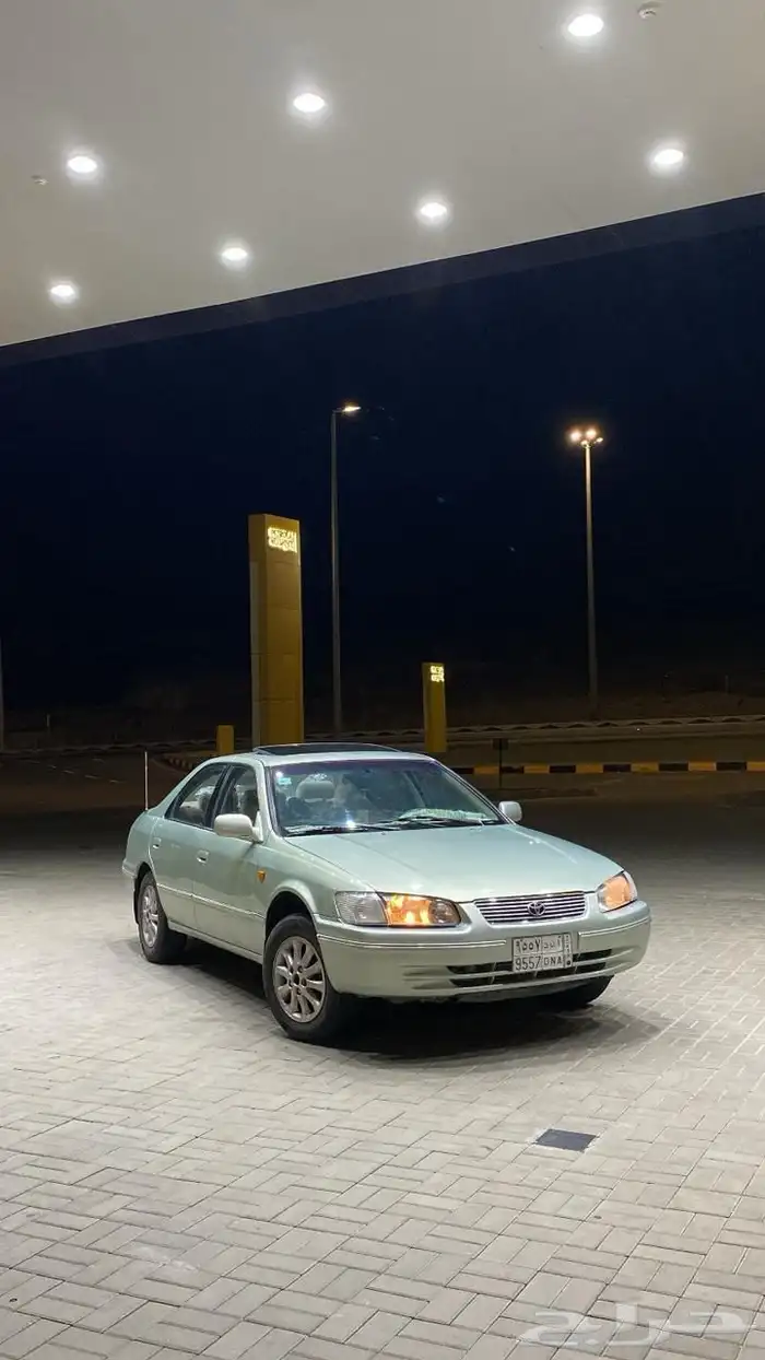 كامري 2000 . 3