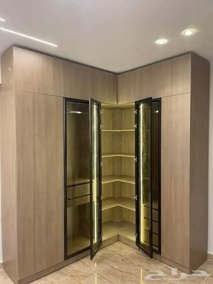 نجار من دمام وفي خبر 4