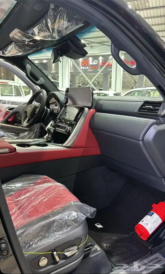 البيع جيب لكزس 600 0