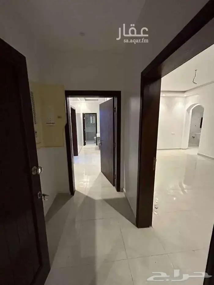 شقه عوائل للايجار بموقع مميز بحي الفيحاء 1