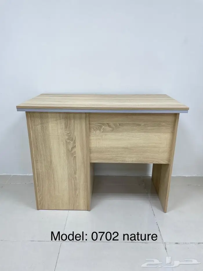 تصميم جديد لجميع أحجام طاولات المكاتب متوفرة بأسعار الجملة 9